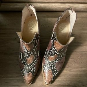 Like new. Vince Camuto Snake Skin Booties Size 7